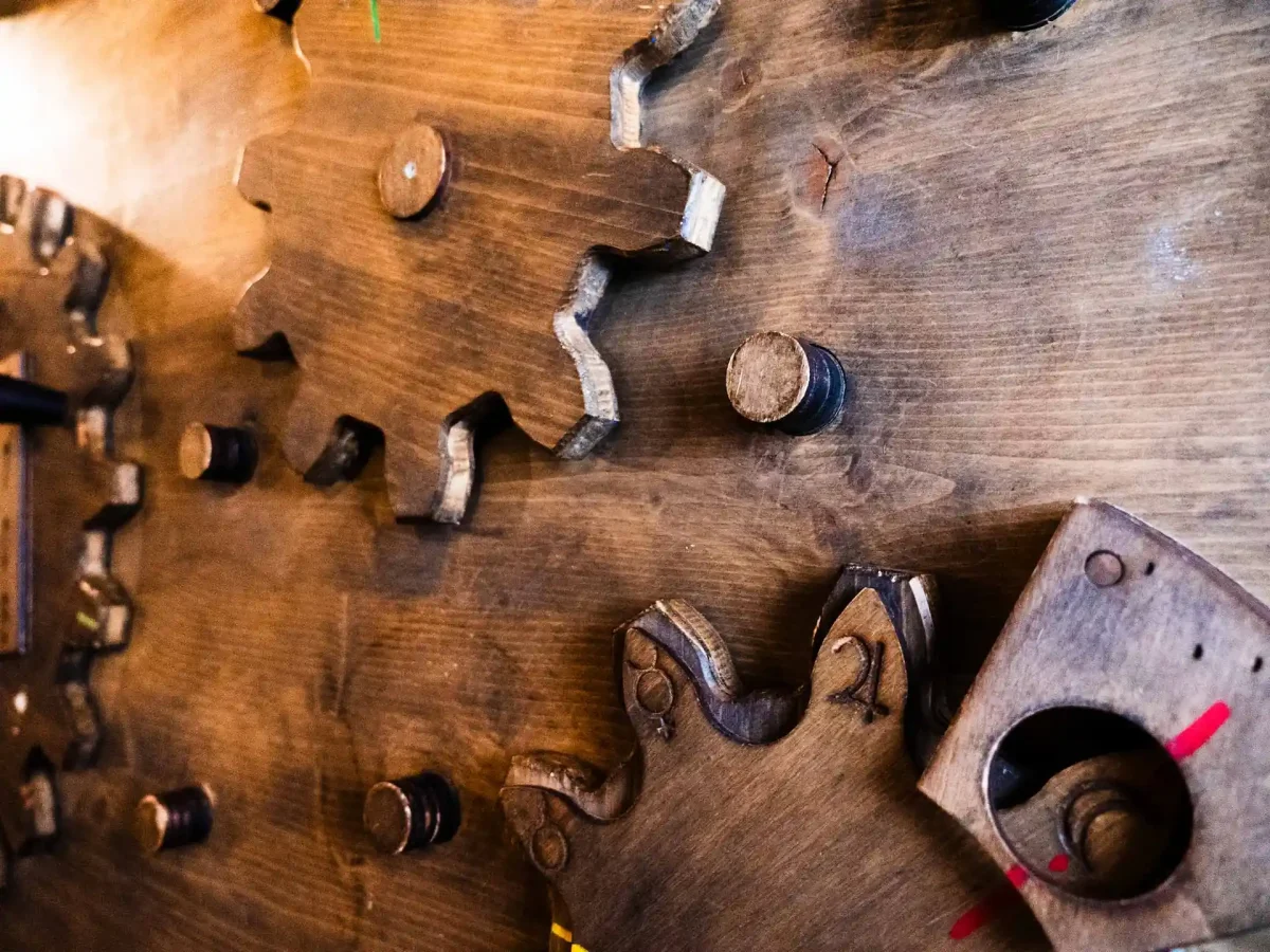 Salle escape game Léonard de Vinci, le dernier Codex - Escape Yourself Rennes engrenage