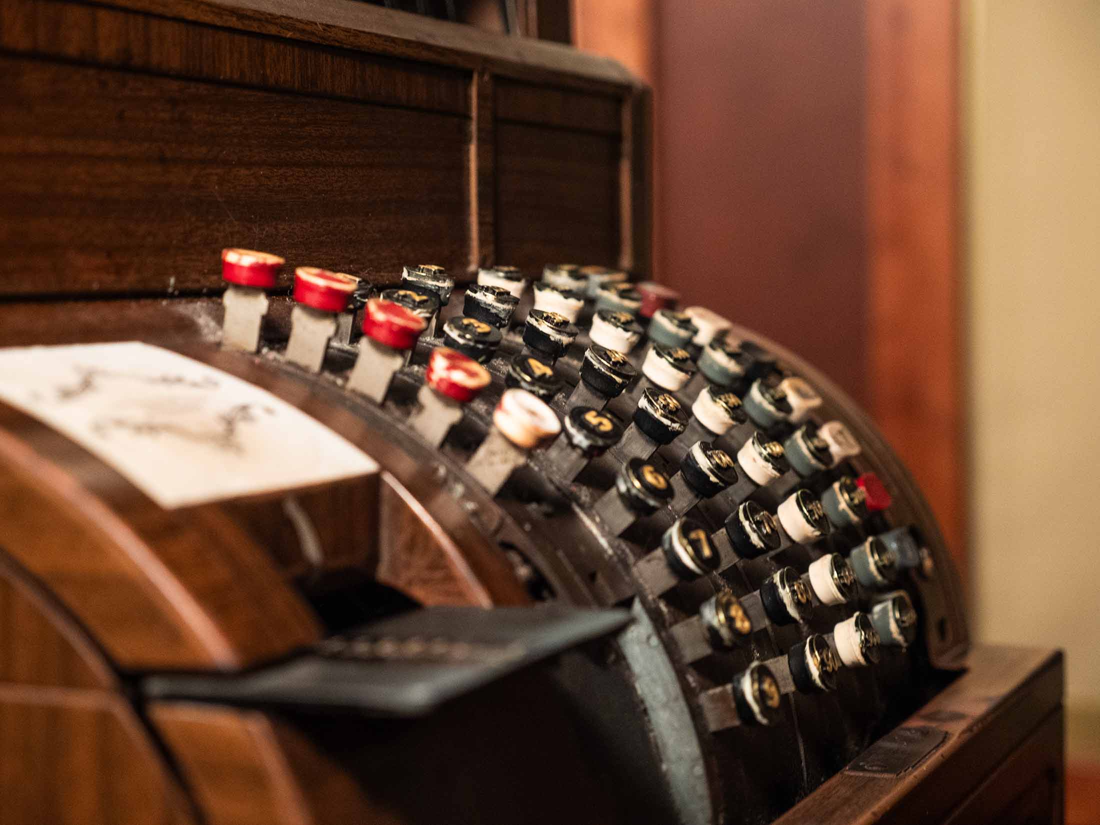 Salle escape game Le Royal Express - Escape Yourself Rennes machine